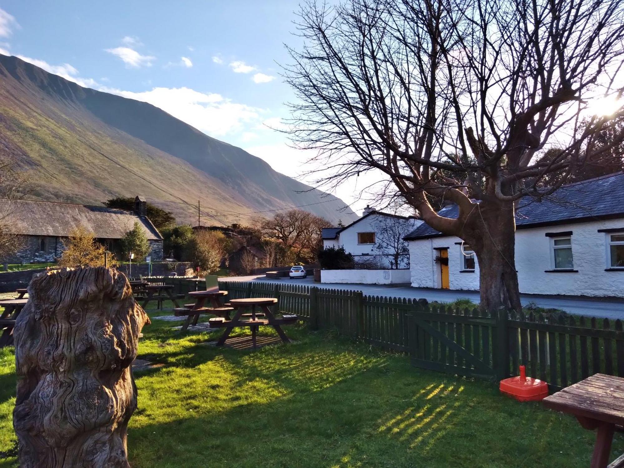 Pen-Y-Bont Hotel Tal-y-llyn Екстер'єр фото