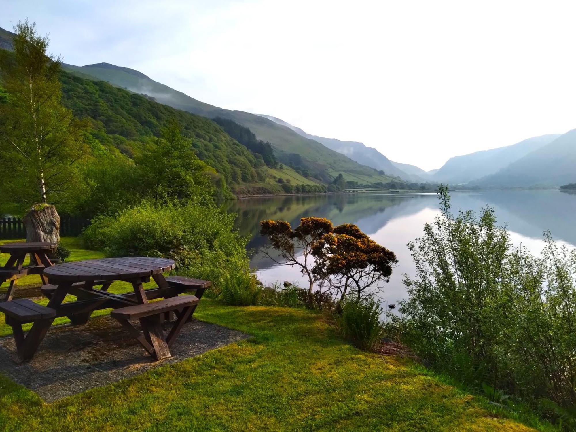 Pen-Y-Bont Hotel Tal-y-llyn Екстер'єр фото