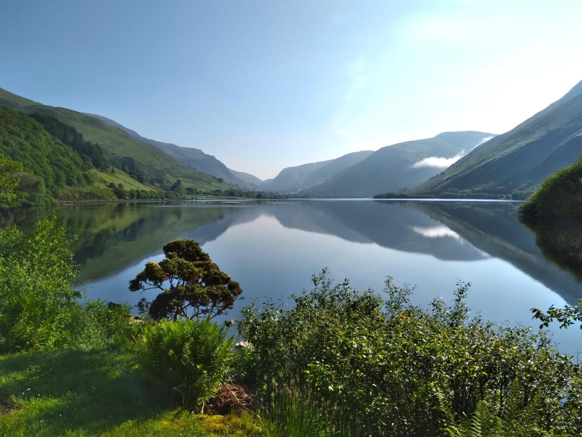 Pen-Y-Bont Hotel Tal-y-llyn Екстер'єр фото